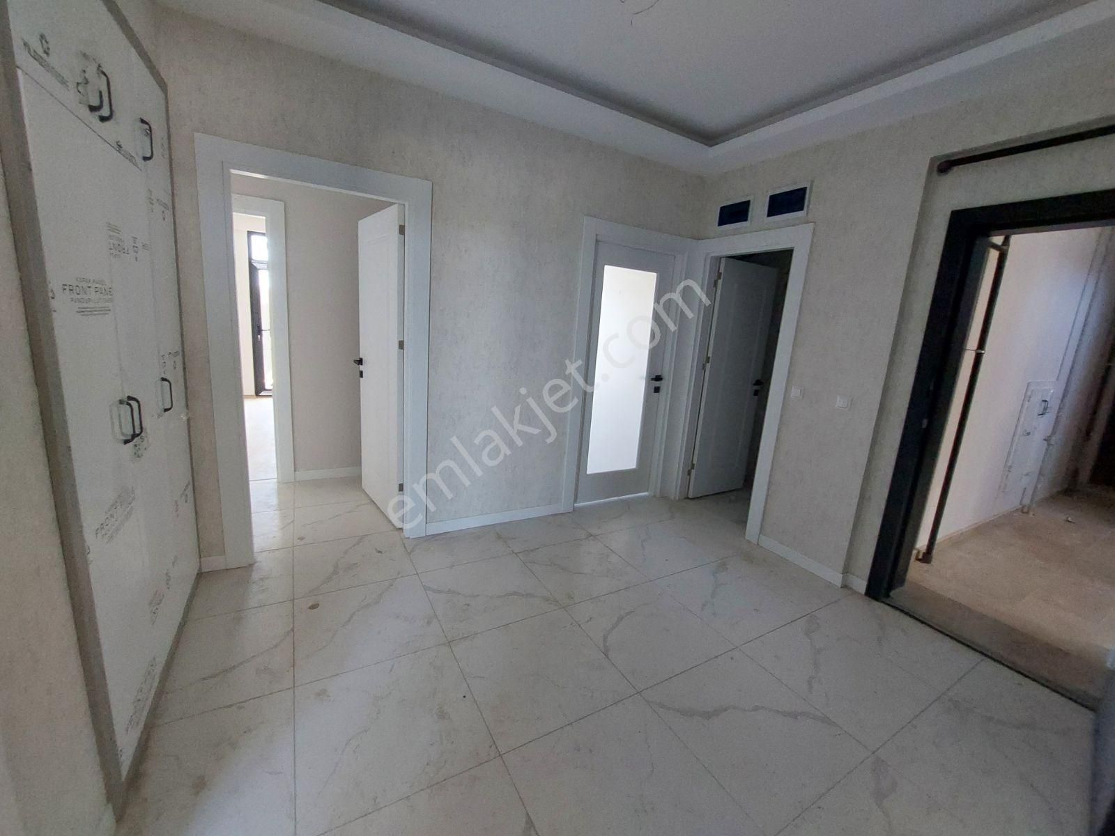 Selahattin Eyyubi Mah.de Kapalı Otoparklı, Asansörlü,sıfır Daır - Görsel 12