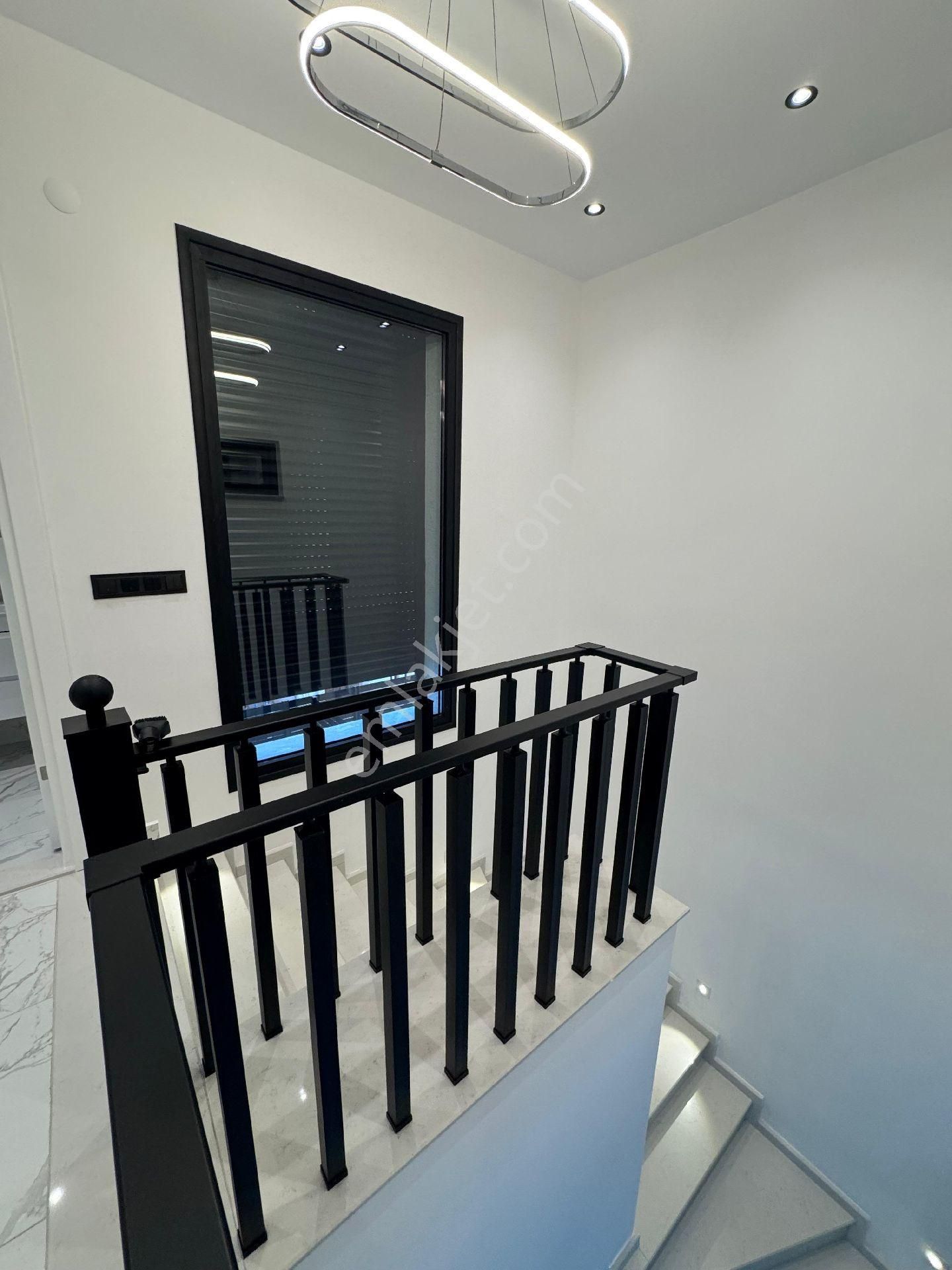 Didim Altınkumda Satlık Ultra Lüks Havuzlu Müstskil Villa - Görsel 22