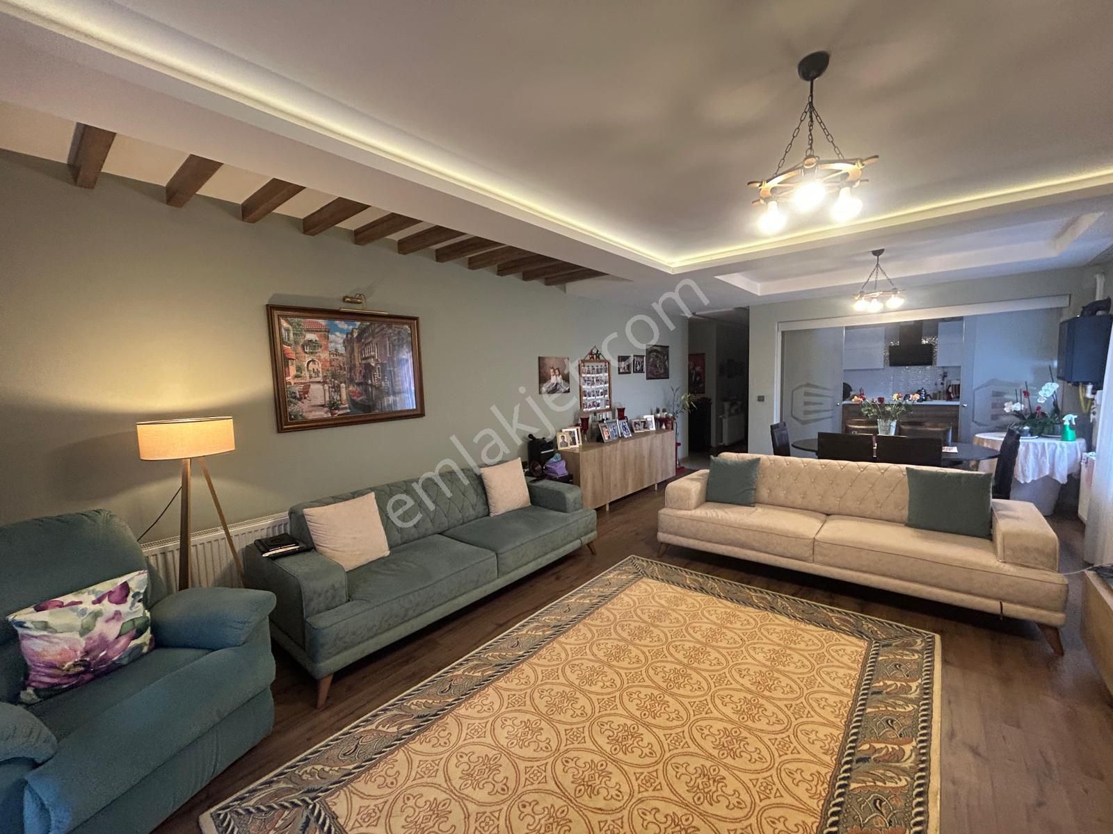 Kuşadası Merkeze Yakın Kapalı Mutfak Arakat Kapalı Otapark 3+1 Sayltil - Görsel 3