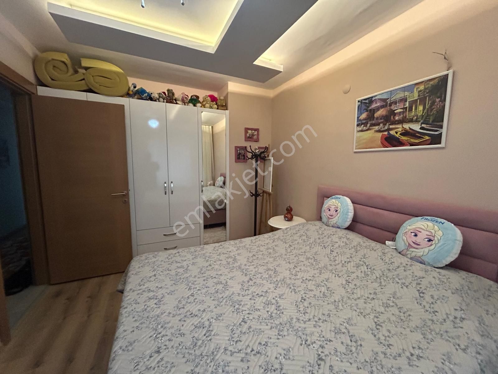 Kuşadası Merkeze Yakın Kapalı Mutfak Arakat Kapalı Otapark 3+1 Sayltil - Görsel 22