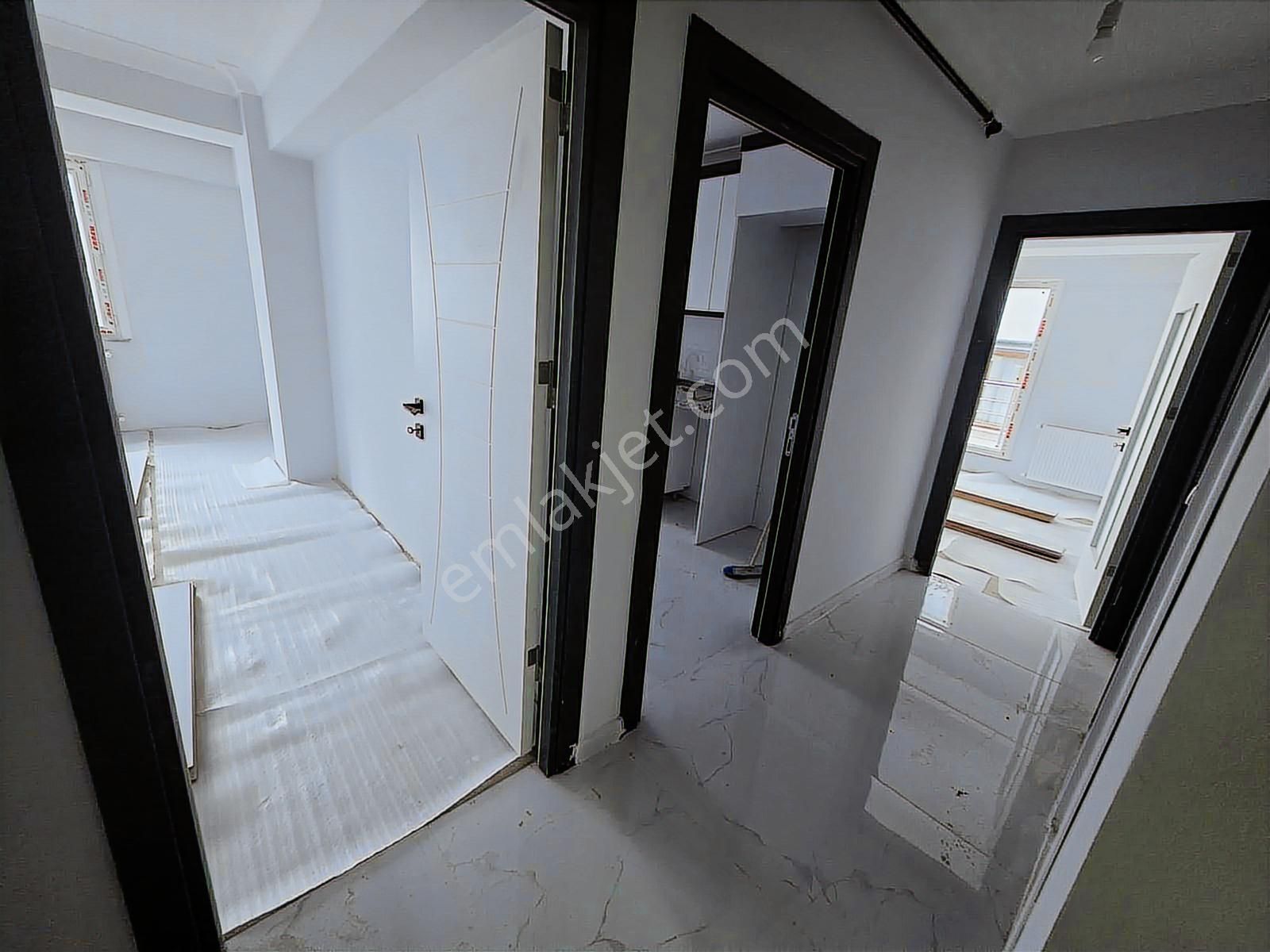 Mimar Yapıdan Satılık Öncephe 2+1 Arakat Daire - Görsel 17