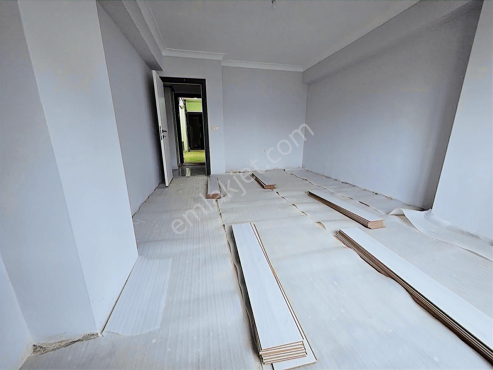 Mimar Yapıdan Satılık Öncephe 2+1 Arakat Daire - Görsel 18