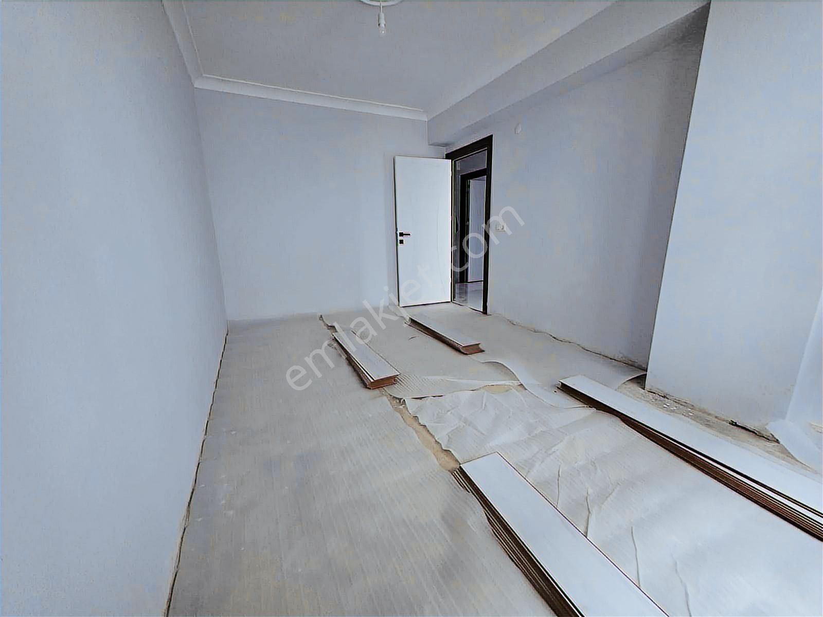 Mimar Yapıdan Satılık Öncephe 2+1 Arakat Daire - Görsel 8