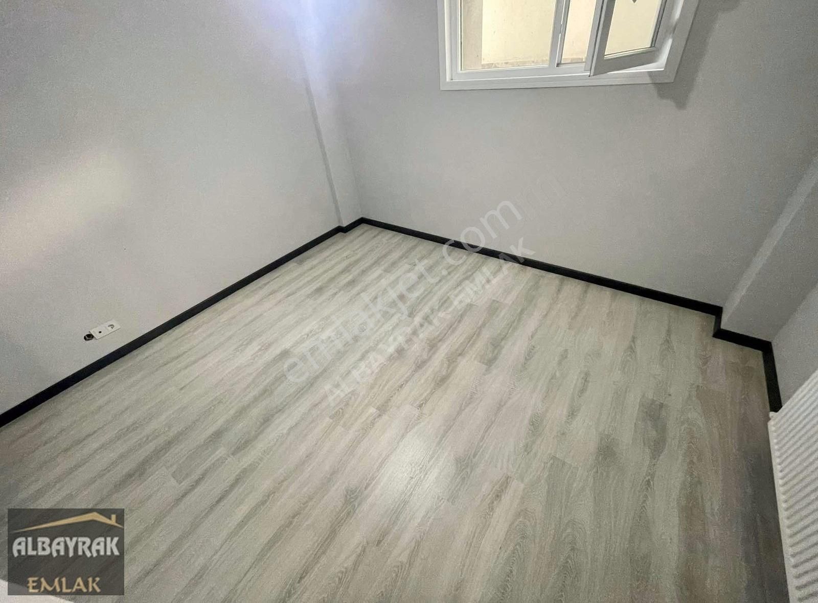 Albayrak Emlaktan İfm Yakın Bahçe Katı Ayrı Mutfak Daire - Görsel 4