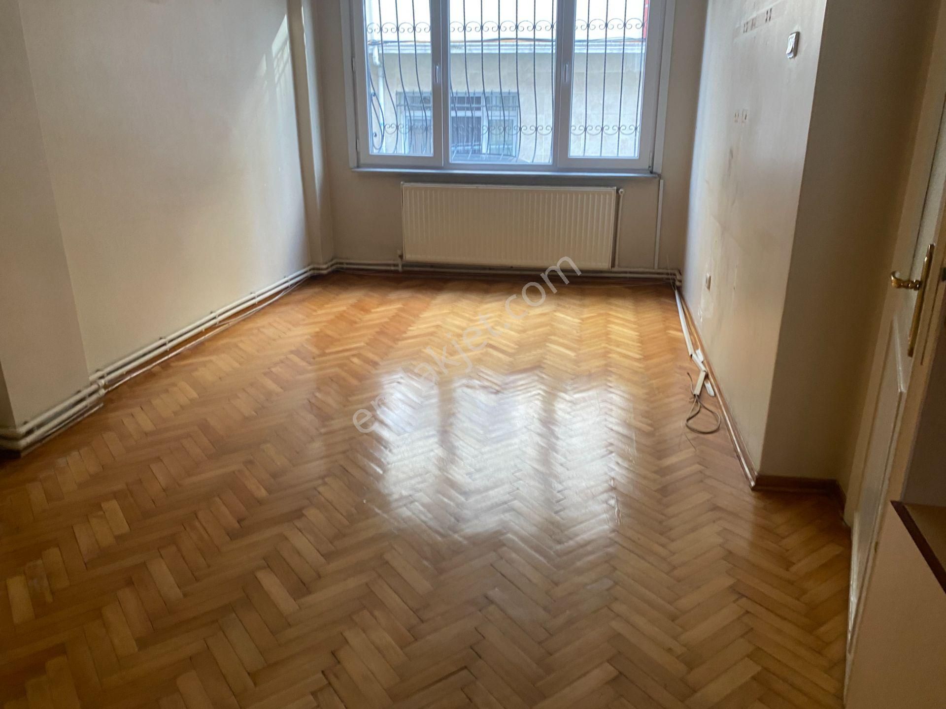 Destan-078-kocamustafapaşa Ali Fakih Cami Civarı 2-oda 1-salon -kombili-85m2-yüksek-giriş - Görsel 4