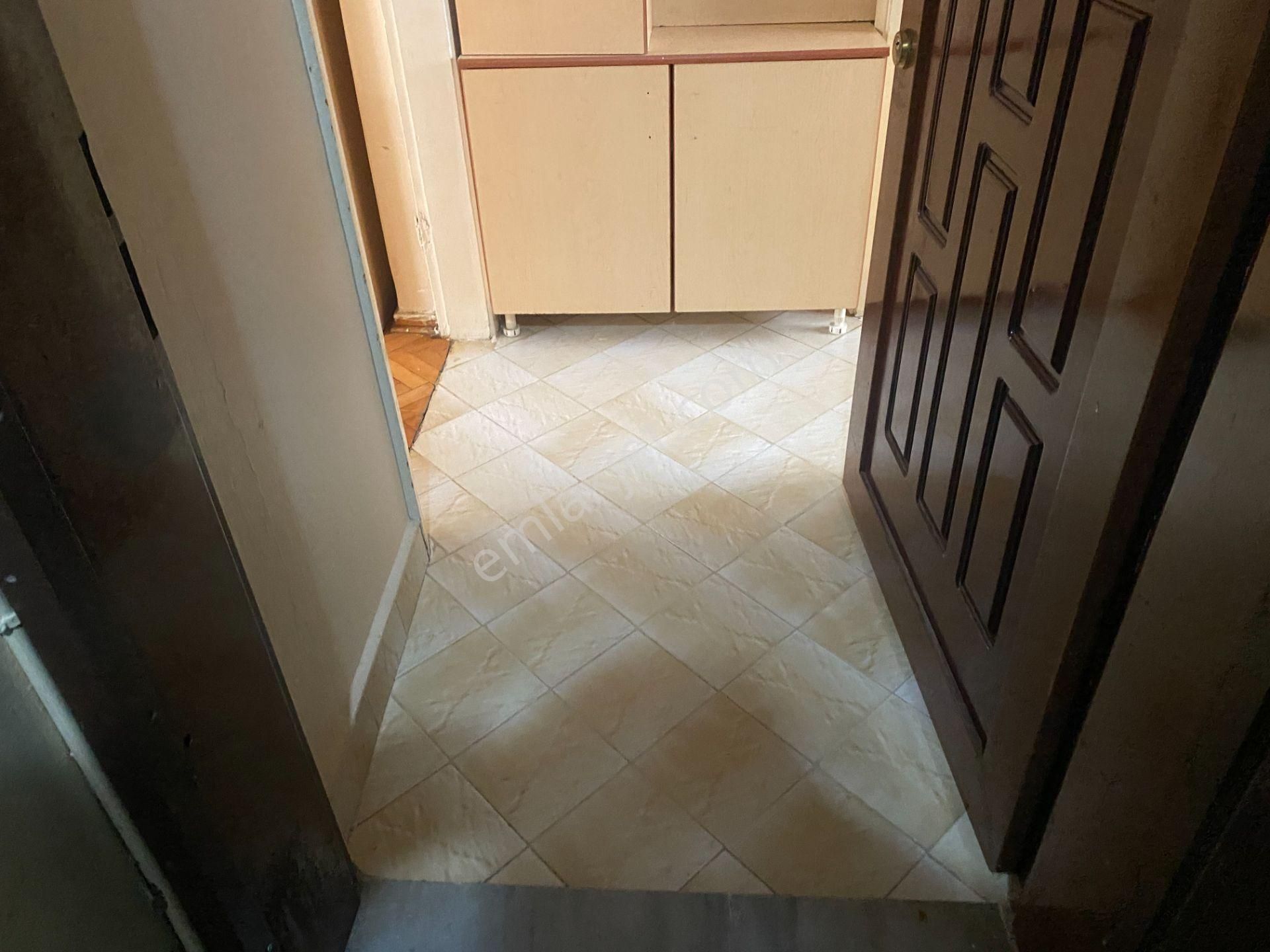 Destan-078-kocamustafapaşa Ali Fakih Cami Civarı 2-oda 1-salon -kombili-85m2-yüksek-giriş - Görsel 16