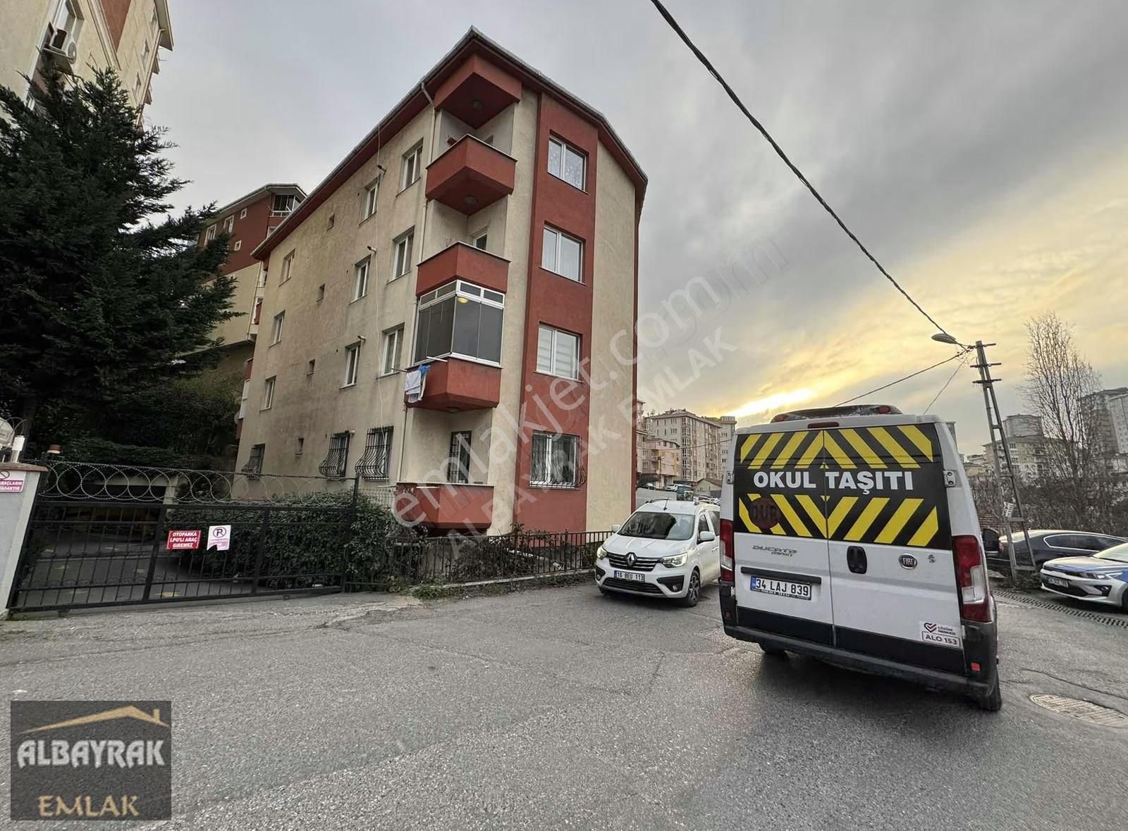 Albayrak Emlaktan Ara Kat Kullanışlı Büyük Daıre