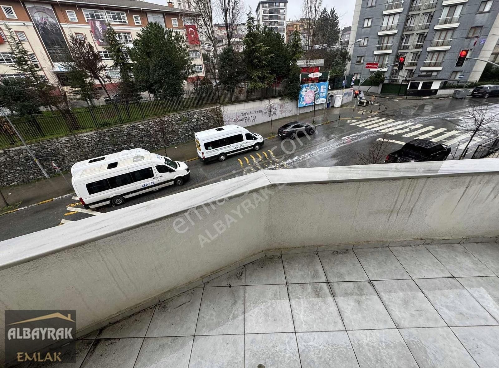 Albayrak Emlaktan Ara Kat Balkonlu İtfaiye Yani Daıre - Görsel 21
