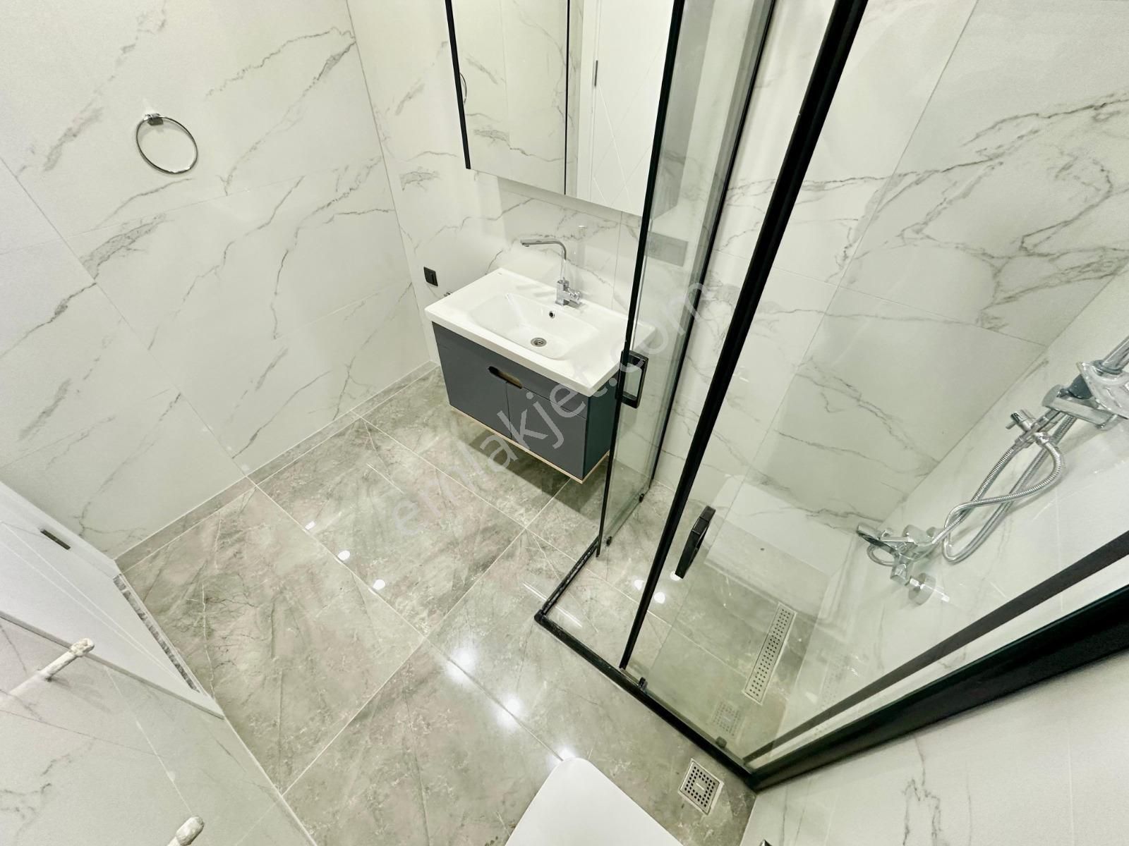 🏡 Referans'tan Altınkum'da Denize 550 M Ebeveyn Banyolu Ayrı Mutfak 2+1 Daire - Görsel 6