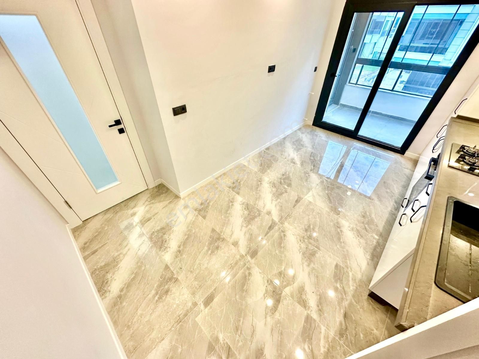 🏡 Referans'tan Altınkum'da Denize 550 M Ebeveyn Banyolu Ayrı Mutfak 2+1 Daire - Görsel 16