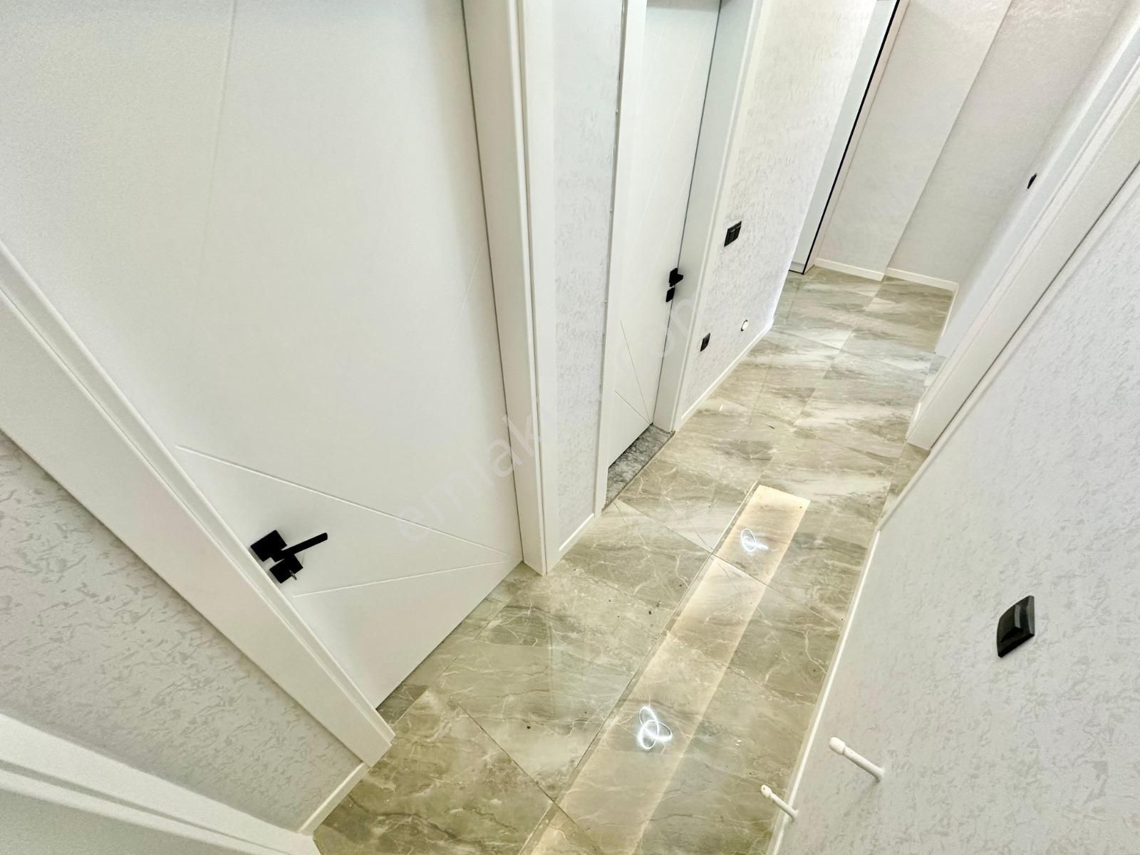 🏡 Referans'tan Altınkum'da Denize 550 M Ebeveyn Banyolu Ayrı Mutfak 2+1 Daire - Görsel 12