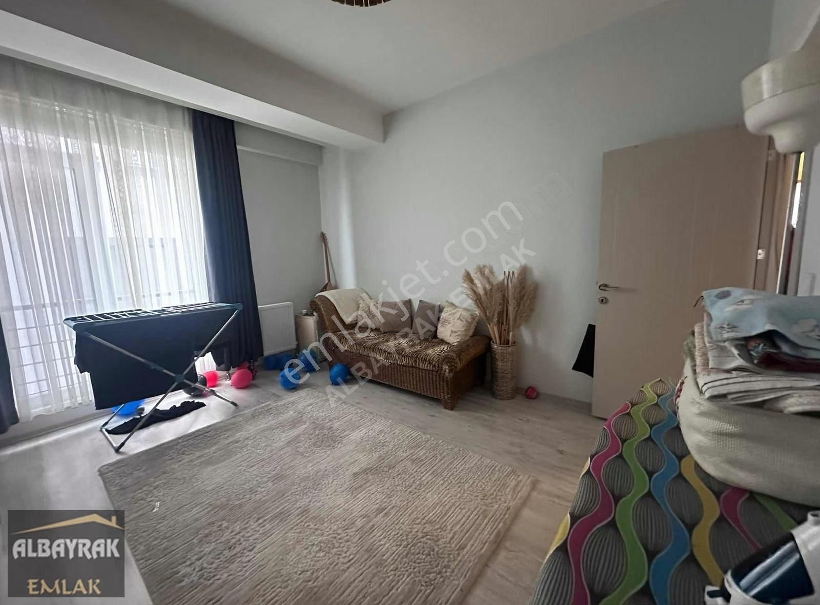 Albayrak Emlaktan Tantavide Cadde Üzeri Kullanışlı Daire - Görsel 32