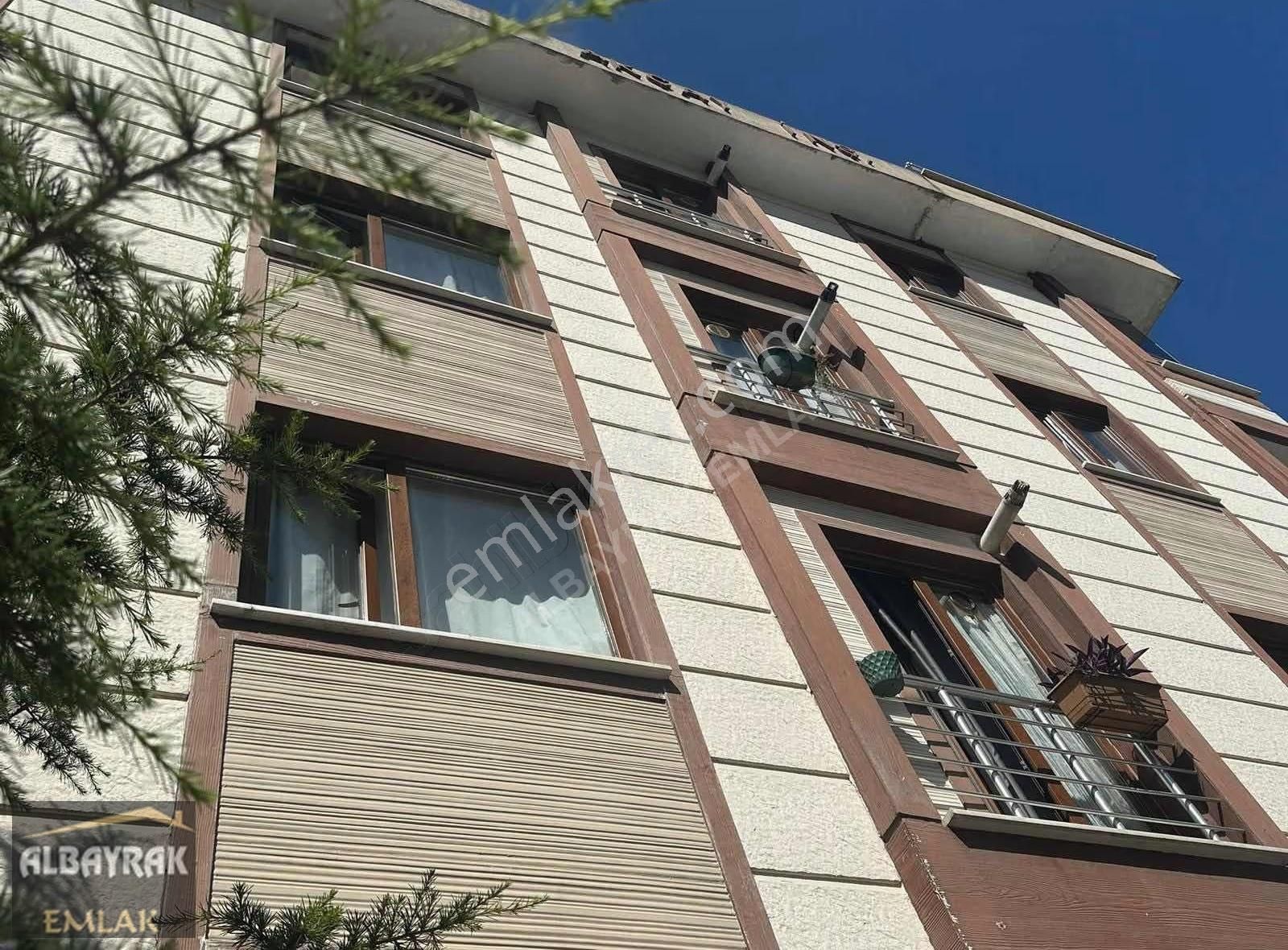 Albayrak Emlaktan Kullanışlı Güzel Yüksek Giriş Daire