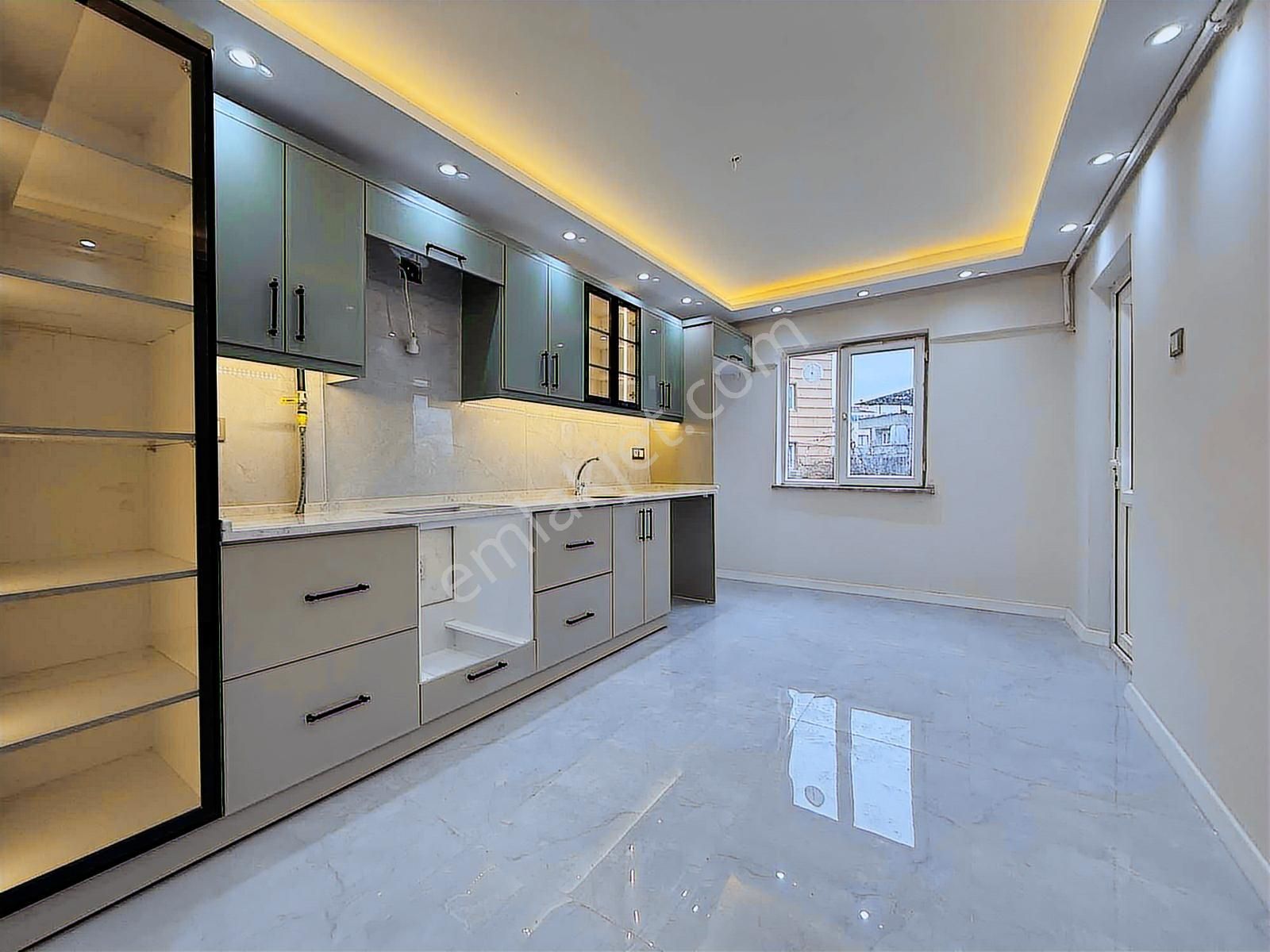 Emlak Center'dan Kuşlubahçe Mah Satılık 2+1 Kapalı Mutfaklı Ev - Görsel 6