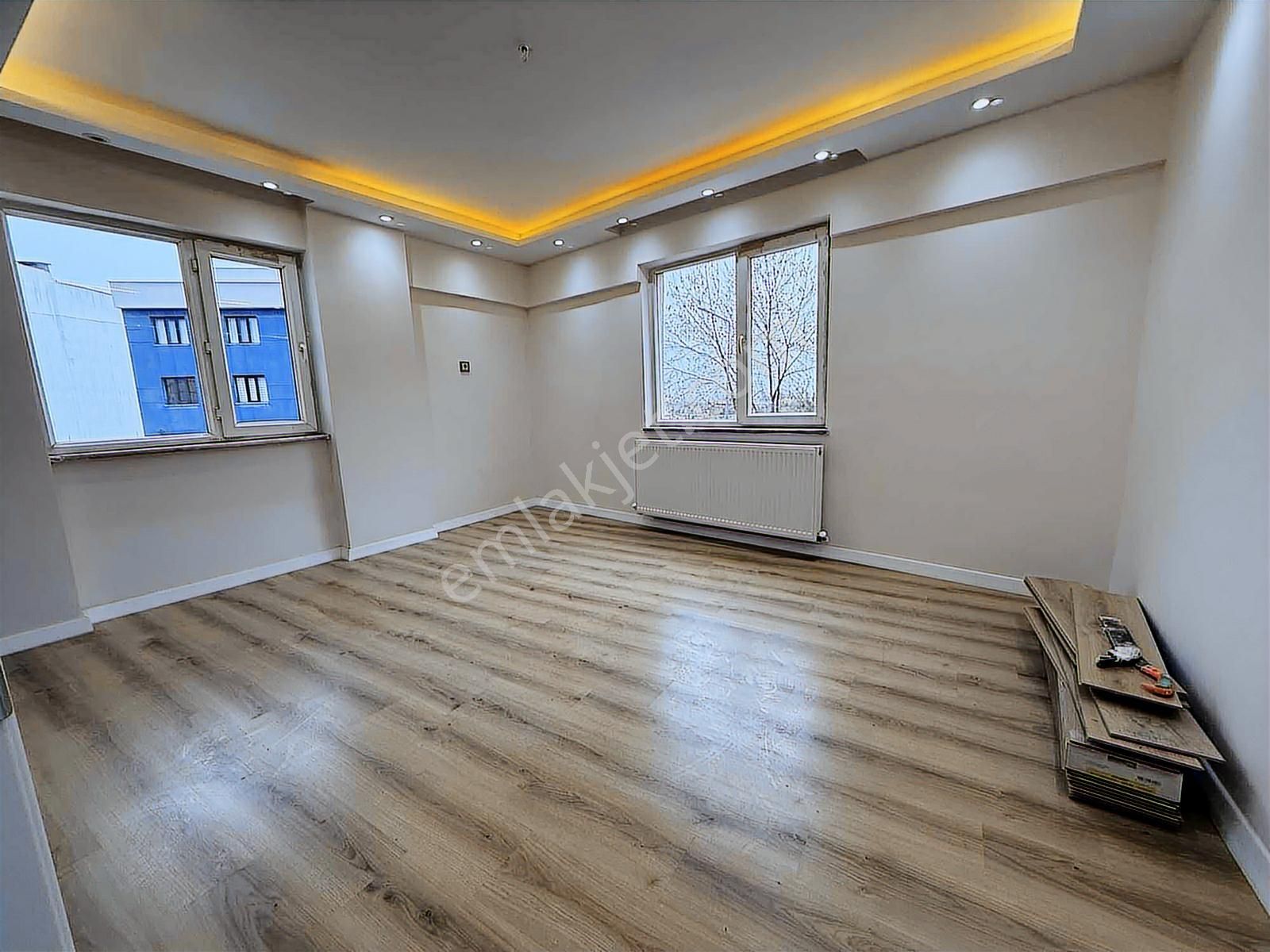 Emlak Center'dan Kuşlubahçe Mah Satılık 2+1 Kapalı Mutfaklı Ev - Görsel 2