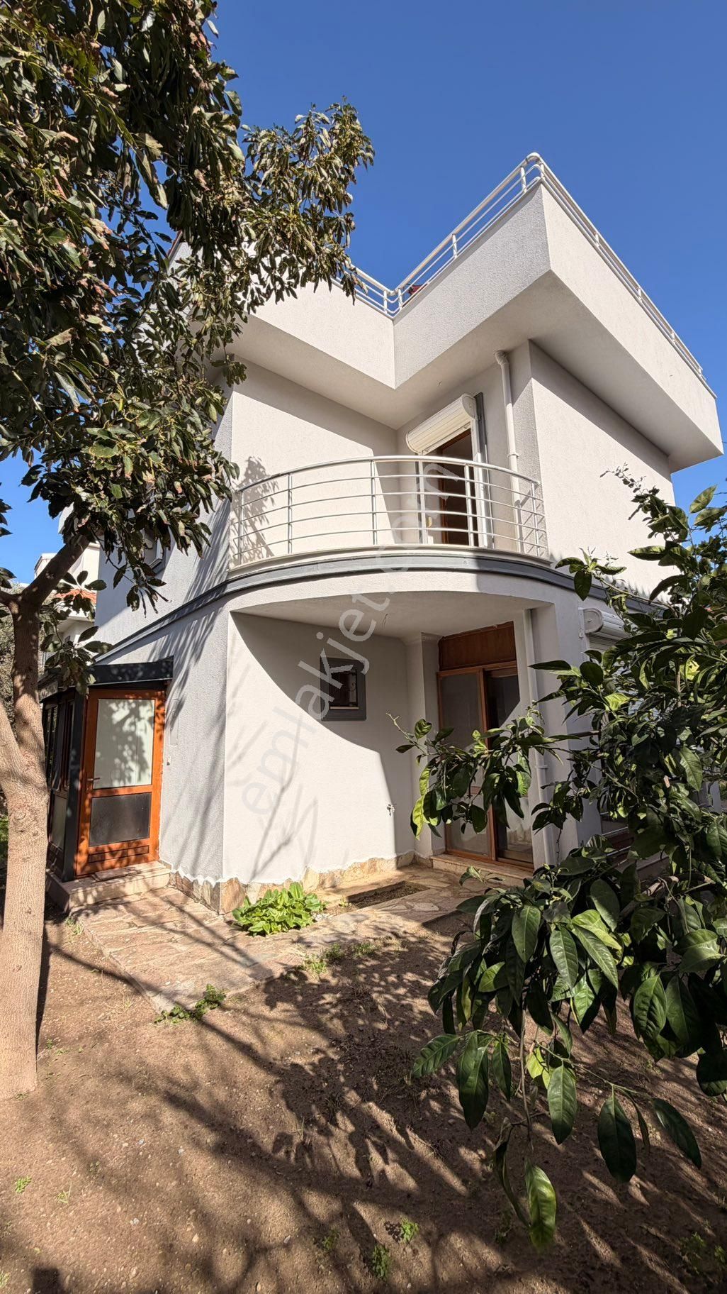 Aydın Kışadası Güzelçamlı’da Denize 400m Tek Müstakil 300m Arsa İçinde Villa - Görsel 18