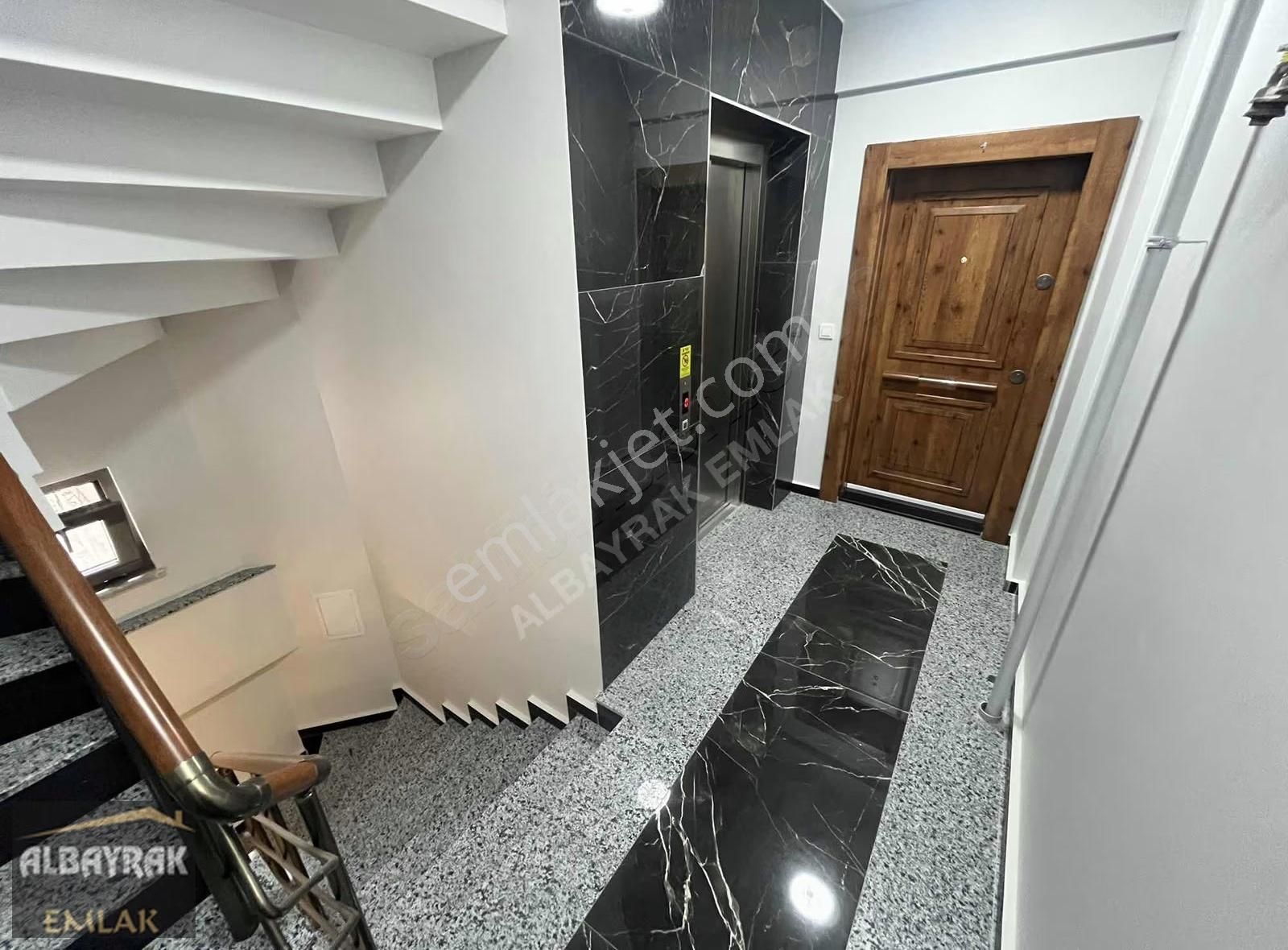 Albayraktan Sıfır Arakat/panjurlu/lüks/e.banyo/otoparklı/geniş - Görsel 21