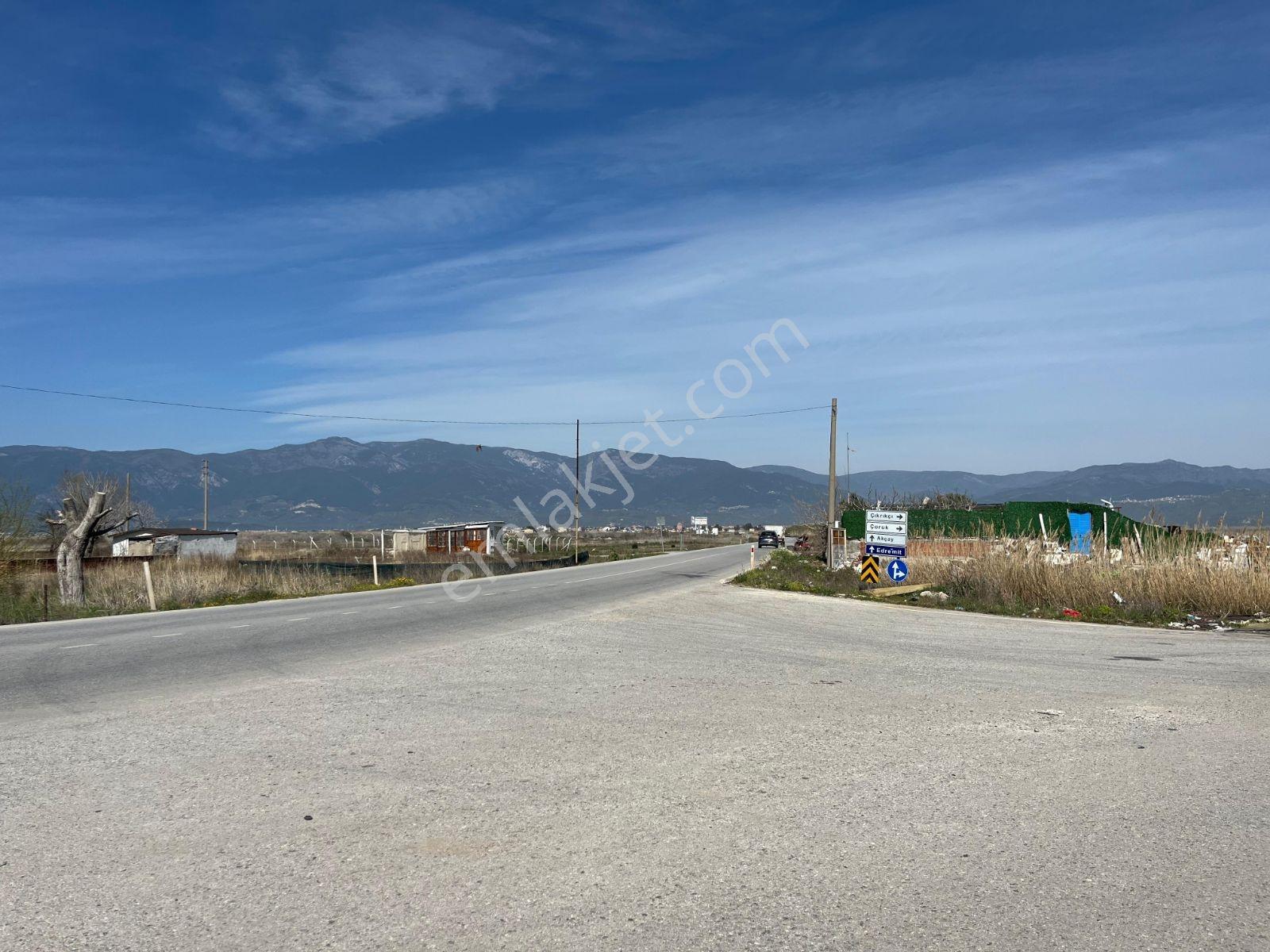Denize 500 Metre Akçay Yolunda 345 M2 Satılık Arsa - Görsel 3