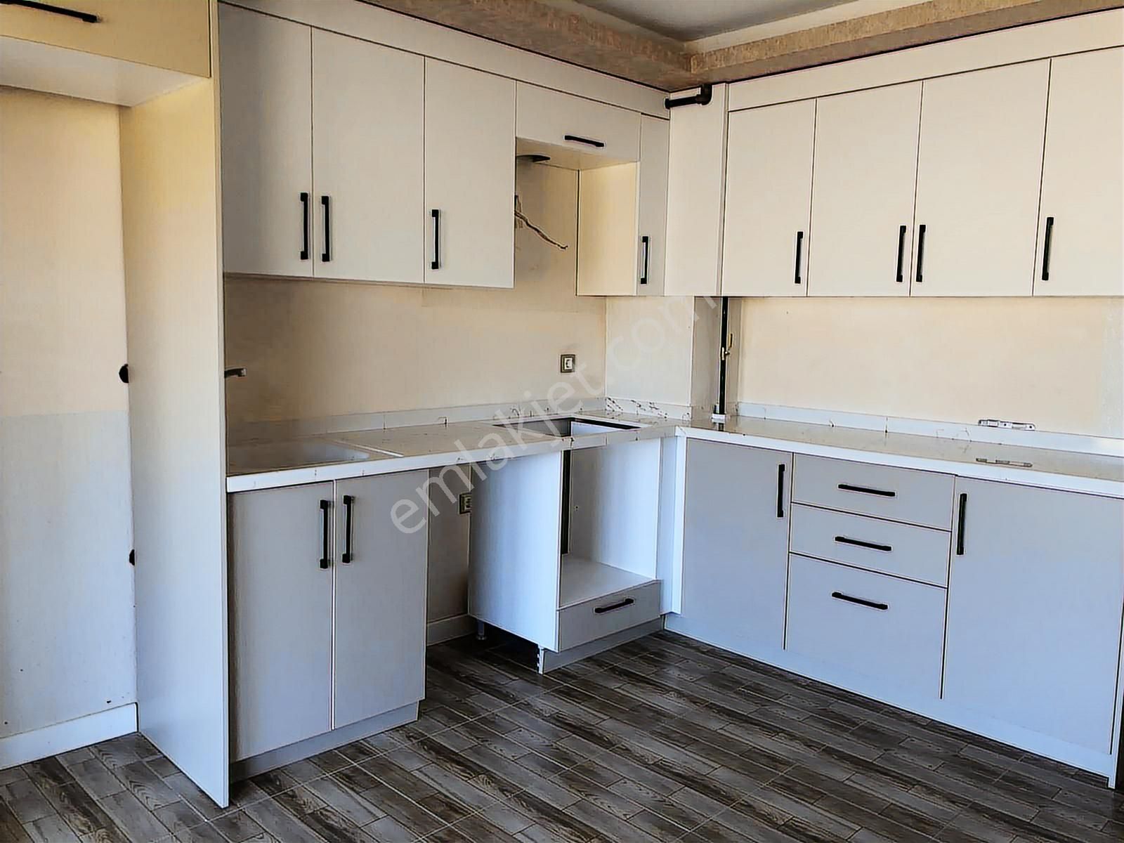 Keçiören Satılık 3+1 Ebeveyn Banyolu - Görsel 3