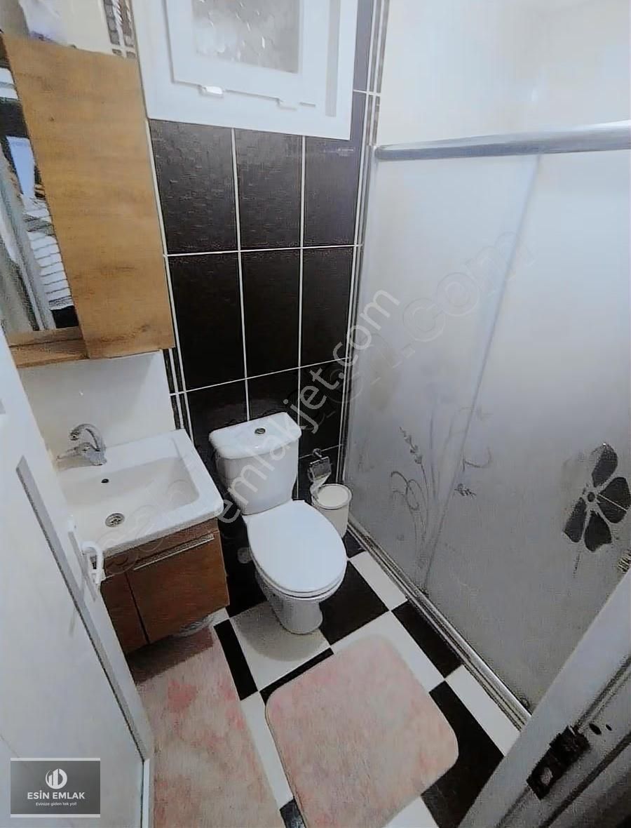 Köşklü Çeşme Mah Bağdat Caddesi 2+1 Balkonlu Yüksek Giriş Daire - Görsel 12