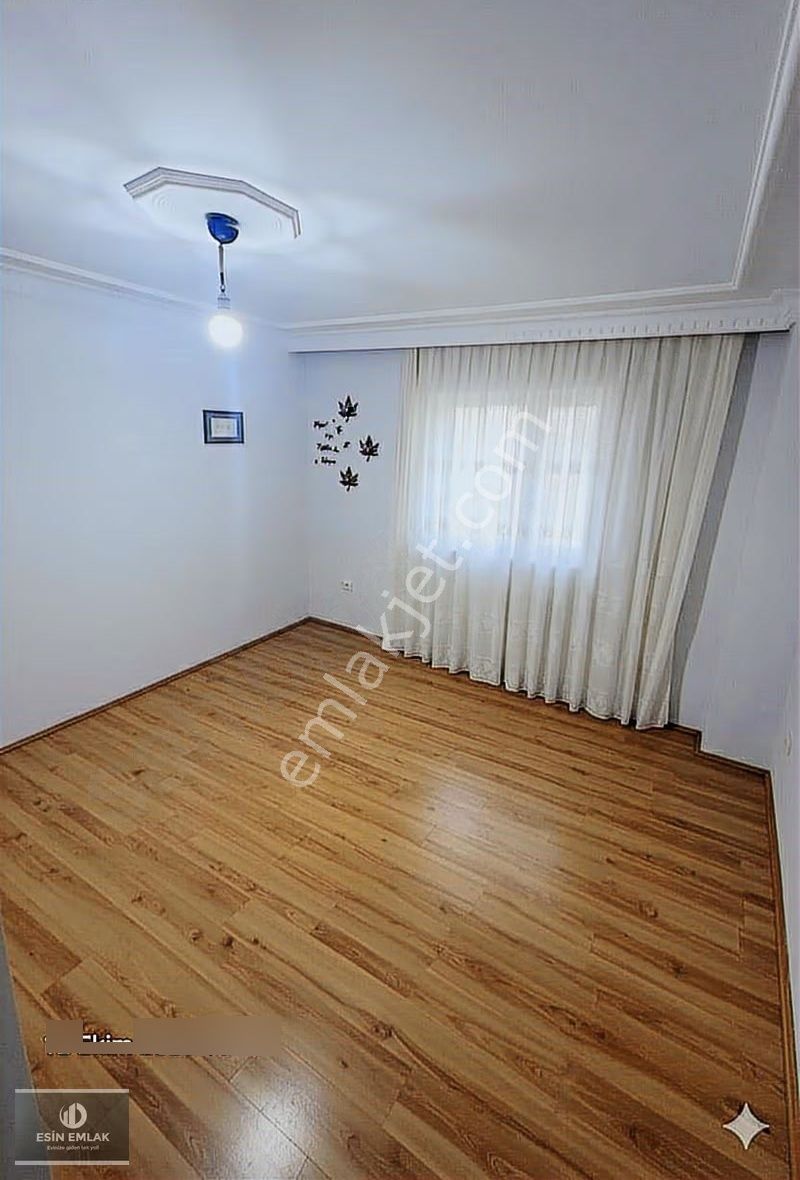 Orta Mah'de E5'e Yakın Ferah Temiz 3+1 Satılık Daire - Görsel 24