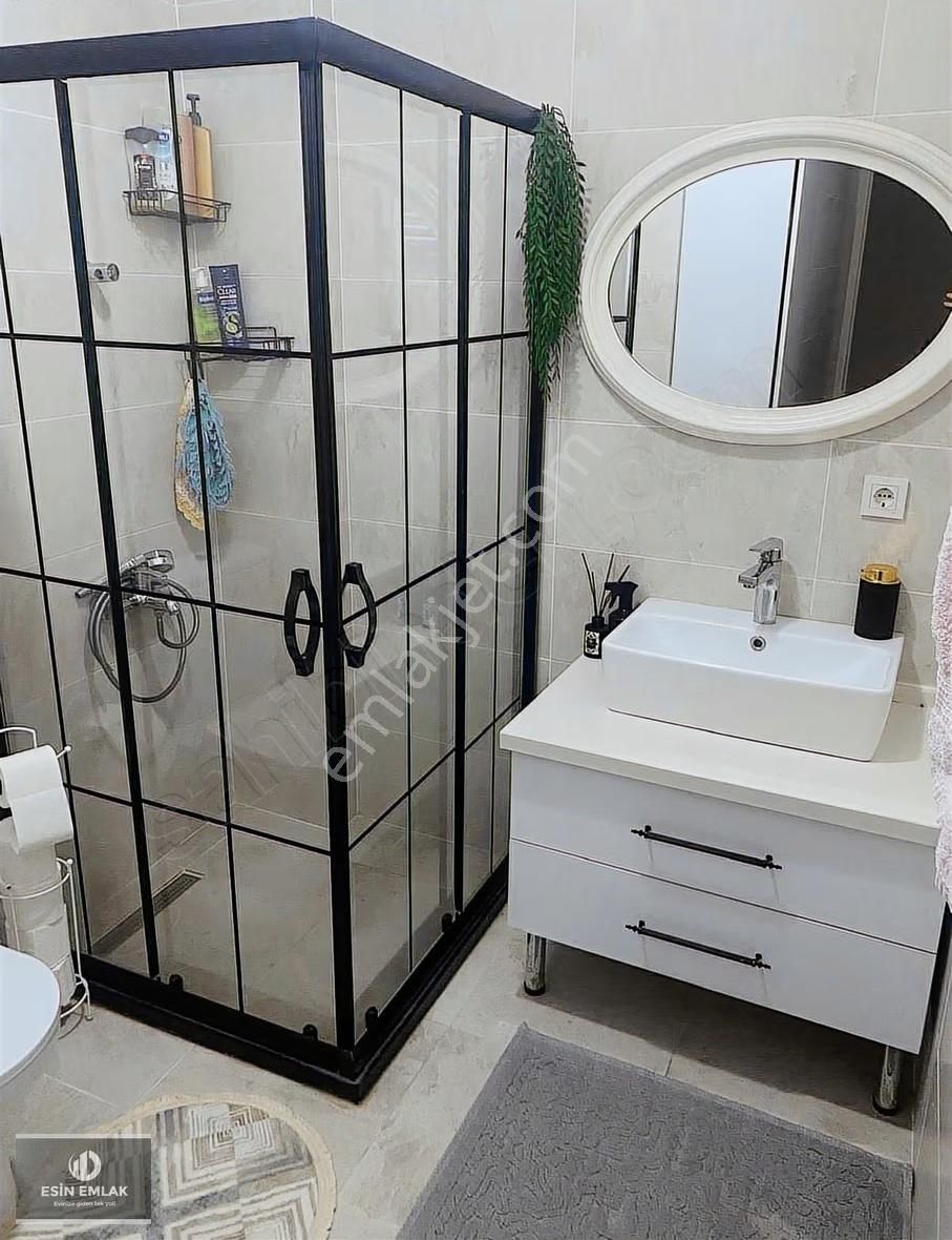 Yalı Mah'de Geniş Arakat 3+1 Satılık Daire - Görsel 9