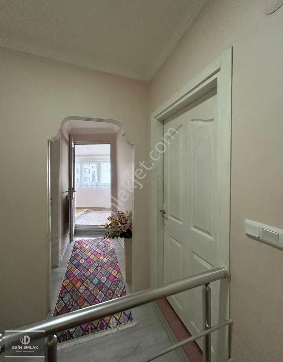 Cumhuriyet Mah'de Geniş Balkonlu Satılık 3+1 Daire - Görsel 27