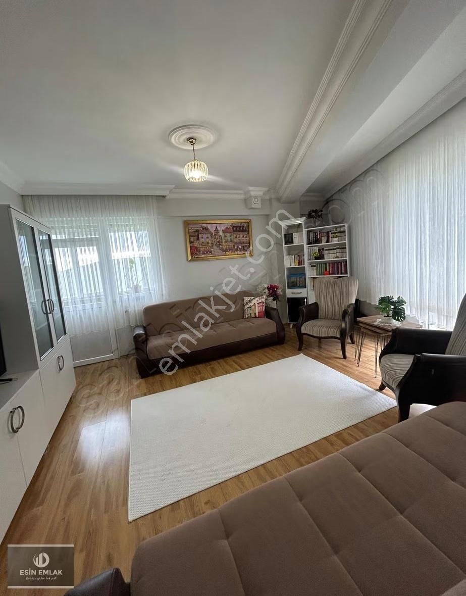 Cumhuriyet Mah'de Geniş Balkonlu Satılık 3+1 Daire - Görsel 4