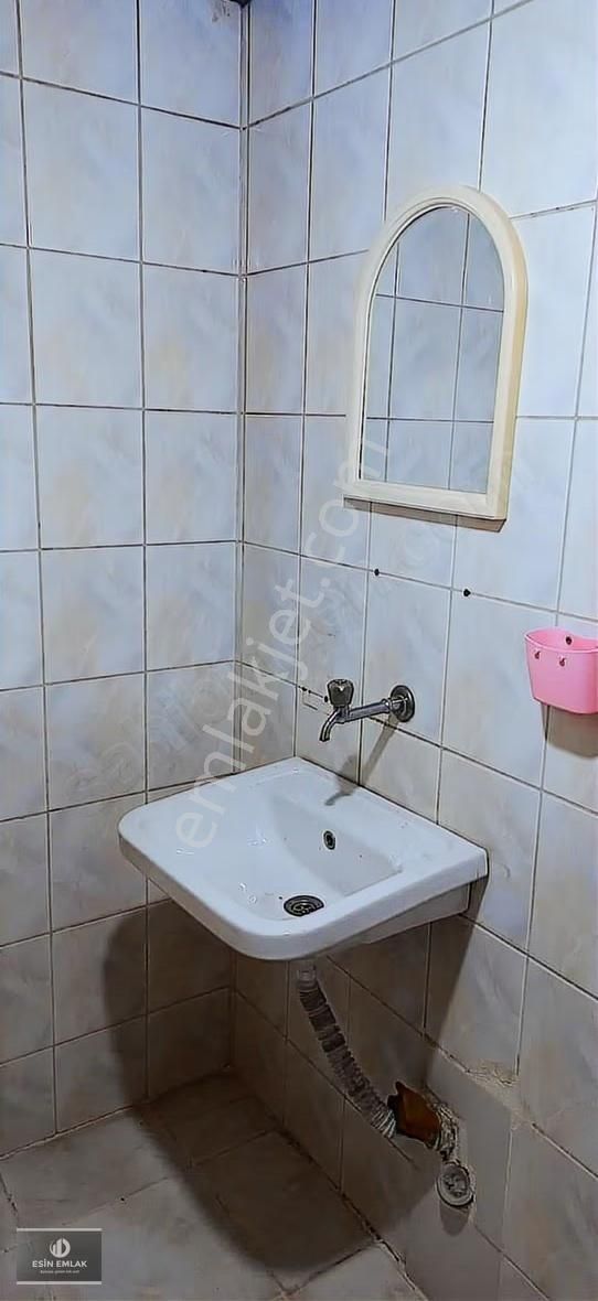 Yeni Mah Temiz Geniş M2'li E5'e Yakın Fırsat Yatırımlık 2+1daire - Görsel 31