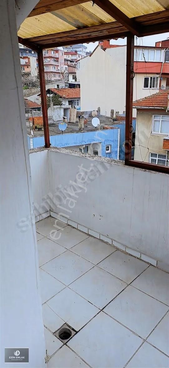 Yeni Mah Temiz Geniş M2'li E5'e Yakın Fırsat Yatırımlık 2+1daire - Görsel 10