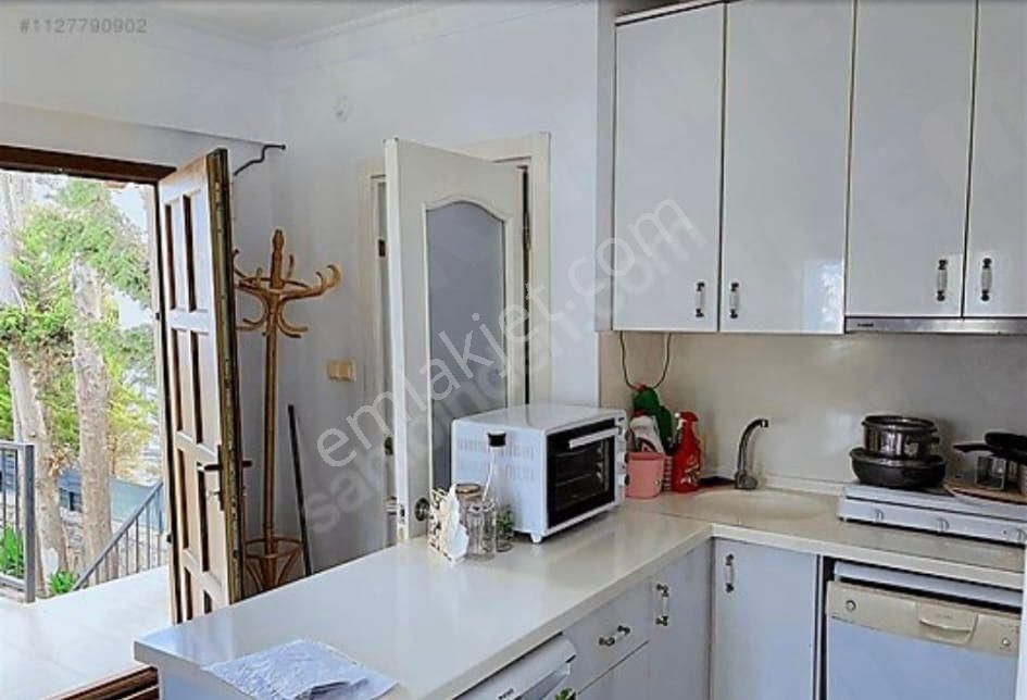 S-a-k-a-l-l-ı-dan Turgutreis Merkezde Havuzlu Site Eşyalı Daire - Görsel 10