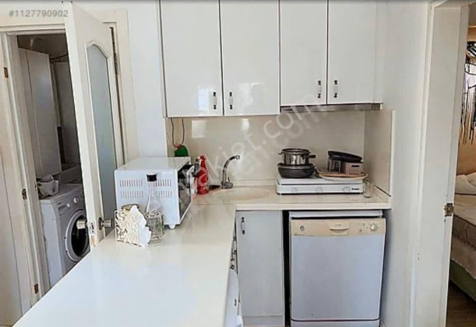 S-a-k-a-l-l-ı-dan Turgutreis Merkezde Havuzlu Site Eşyalı Daire - Görsel 8