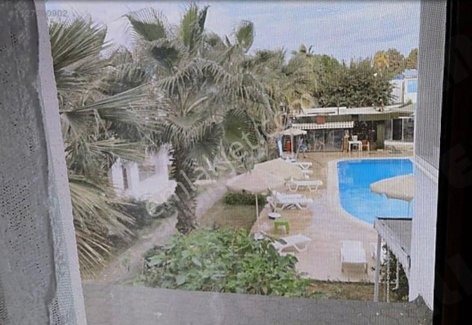 S-a-k-a-l-l-ı-dan Turgutreis Merkezde Havuzlu Site Eşyalı Daire - Görsel 14