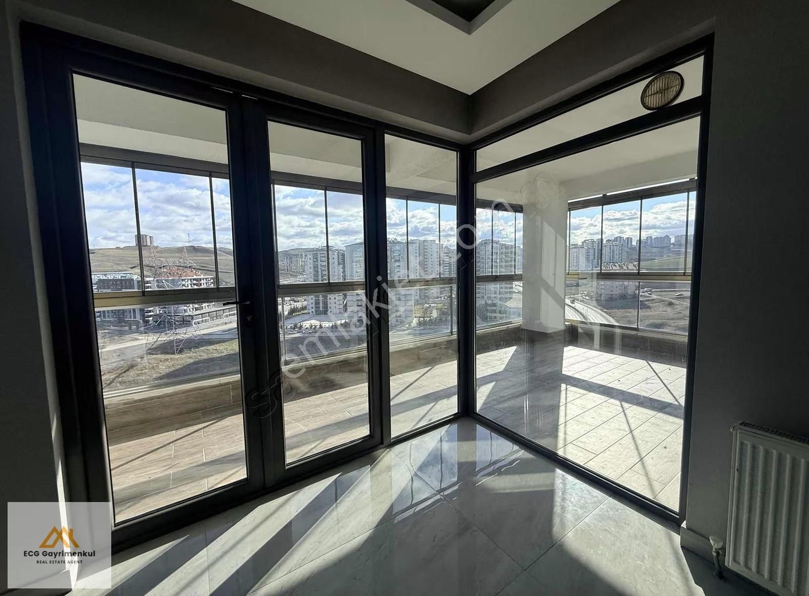 Engincan Gül'den; Sitede 8. Katta Lüx 4+1 Kiralık Daire - Görsel 10