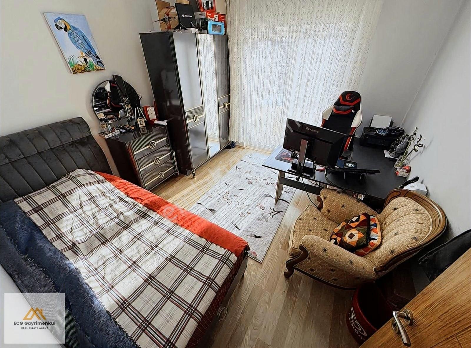 Engincan Gül'den; Sarayda Sitede Cadde Üzeri 3+1 Geniş Daire - Görsel 26