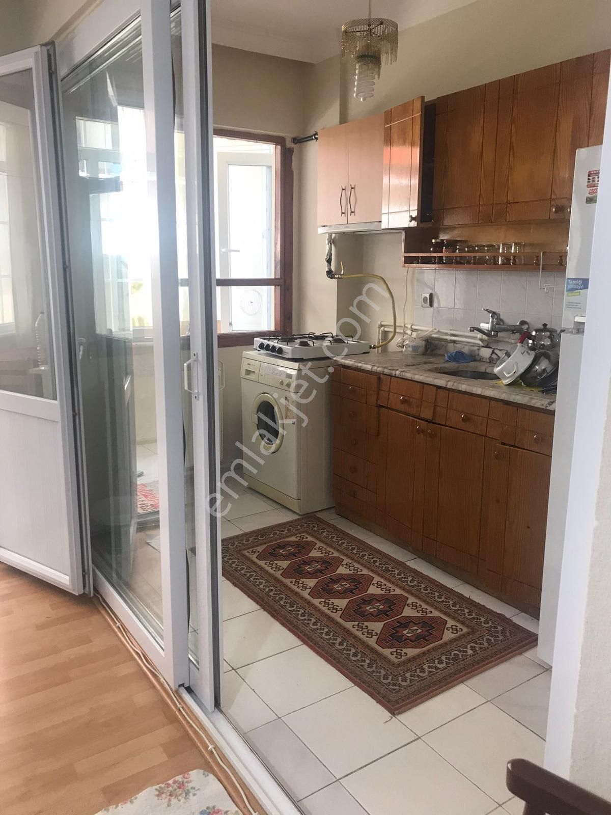 Çınarcık Merkezde Satılık Kelepir 2+1 Daire