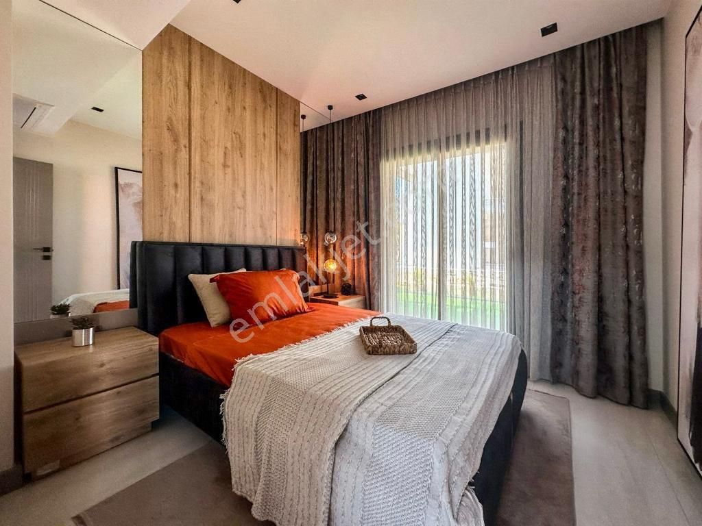 Kuşadası Merkezde Satılık 4+1 6+1 Vtiplla - Görsel 18