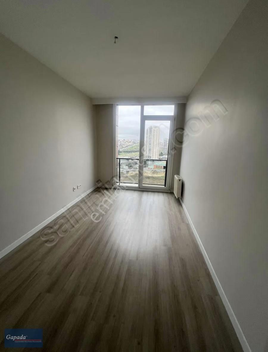 İstanbul Lounge 3+1 Kiralık Güney Cephe 165 M. Peyzaj Boş Daire - Görsel 15