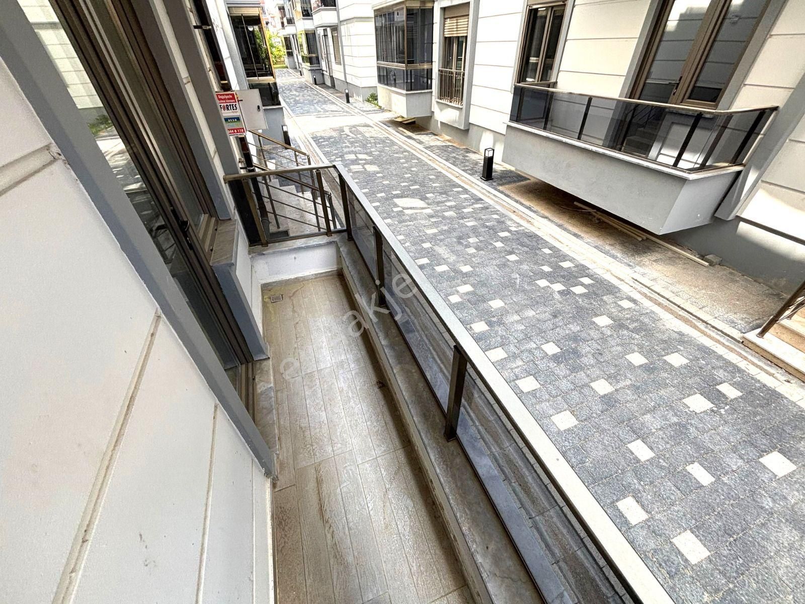 🏡 Referans'tan Altınkum'da Ayrı Mutfak Ön Cephe 2+1 Daire - Görsel 13