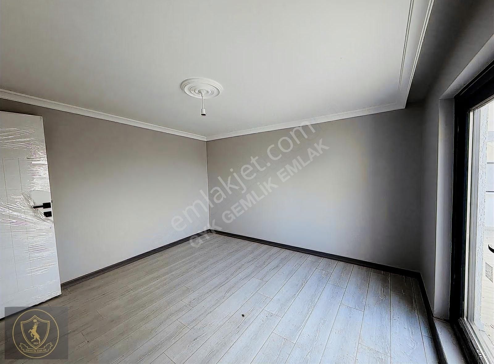 Gyk_gemlik Emlak 4+1 Satılık Önü Açık Dubleks Daire - Görsel 23