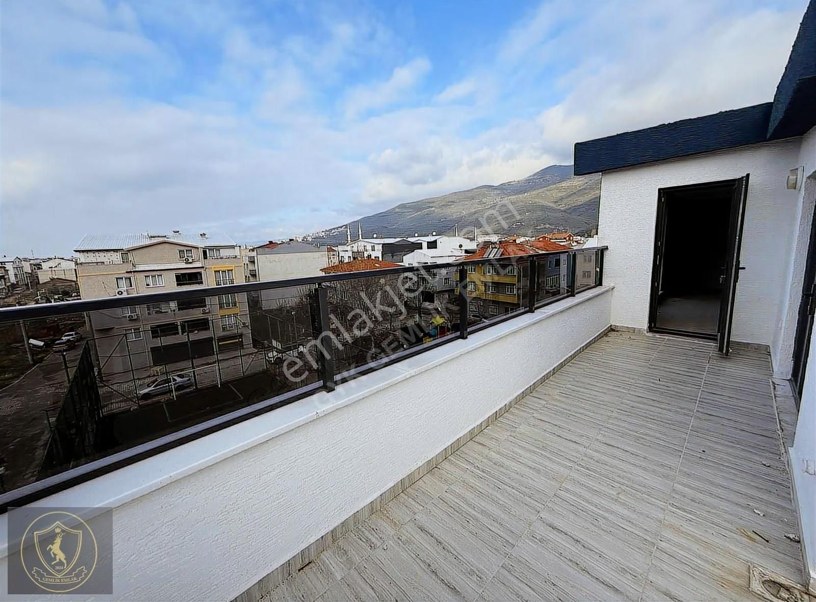 Gyk_gemlik Emlak 4+1 Satılık Önü Açık Dubleks Daire - Görsel 6
