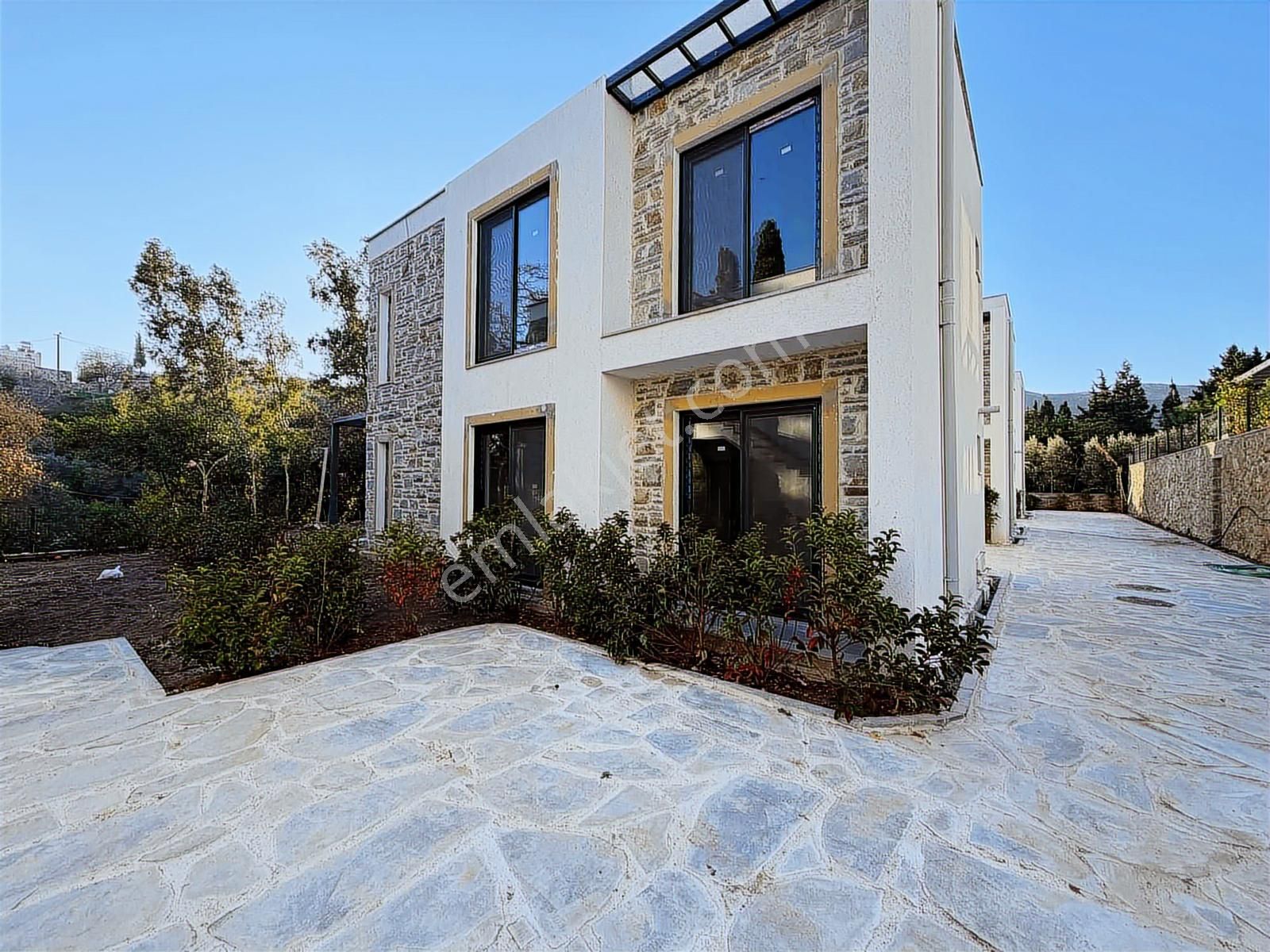 Bodrum Dereköyde Satılık Sıfır Bahçe Katı 2 + 1 Daire - Görsel 11