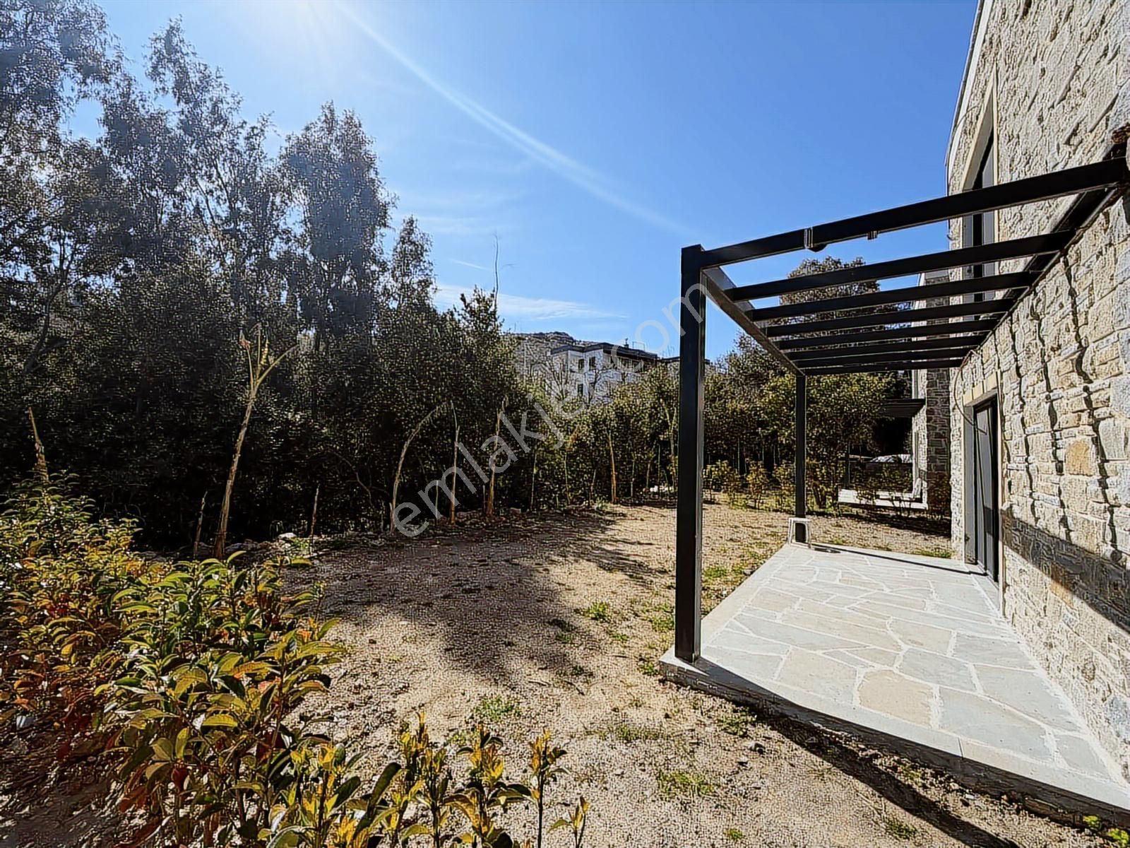 Bodrum Dereköyde Satılık Sıfır Bahçe Katı 2 + 1 Daire - Görsel 16