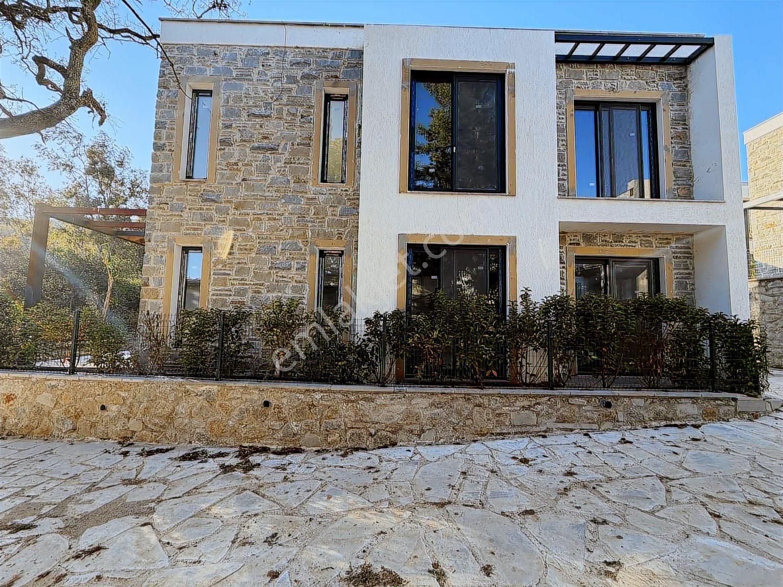 Bodrum Dereköyde Satılık Sıfır Bahçe Katı 2 + 1 Daire - Görsel 12