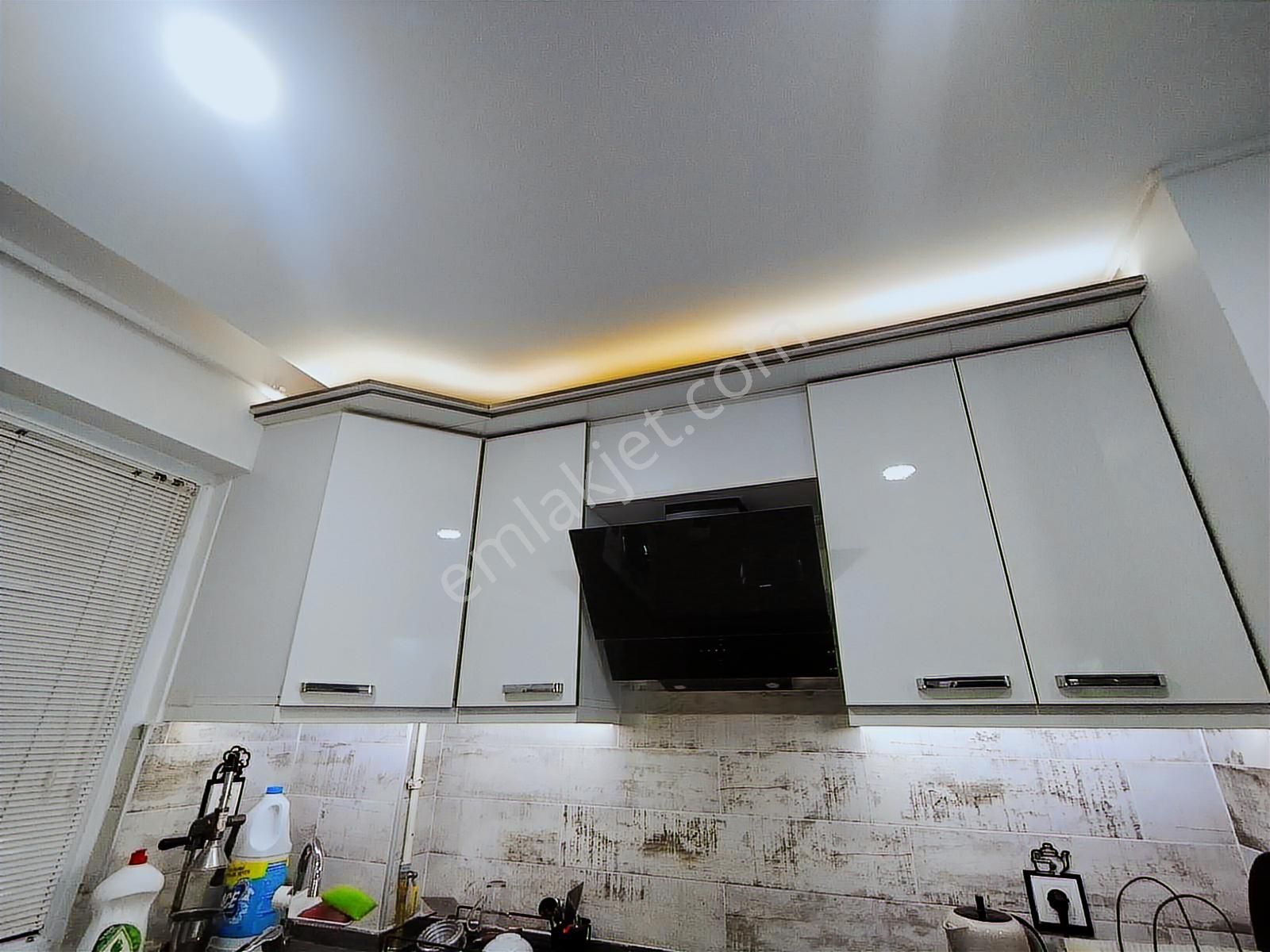 Rami Cuma Mahallesi Eşyalı Teraslı 2+1 - Görsel 6