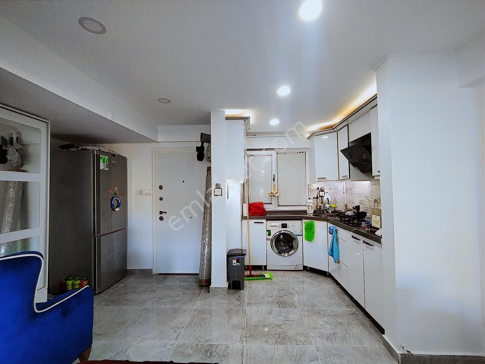 Rami Cuma Mahallesi Eşyalı Teraslı 2+1 - Görsel 9