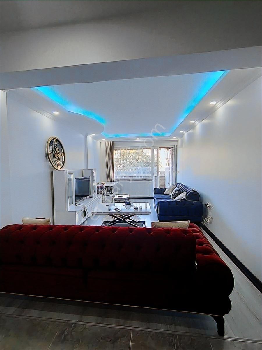 Rami Cuma Mahallesi Eşyalı Teraslı 2+1 - Görsel 13