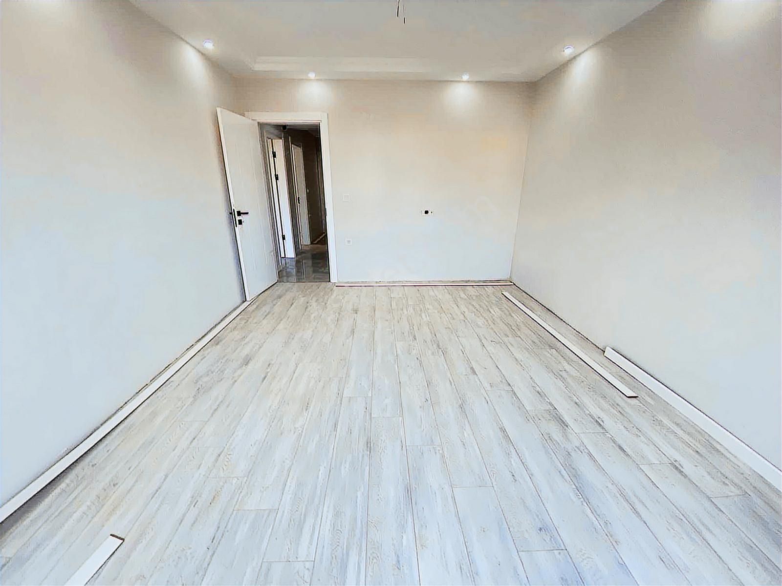 Emlak Center'dan Yeni Mah Satılık 2+1 Kapalı Mutfaklı Sıfır Ev - Görsel 3