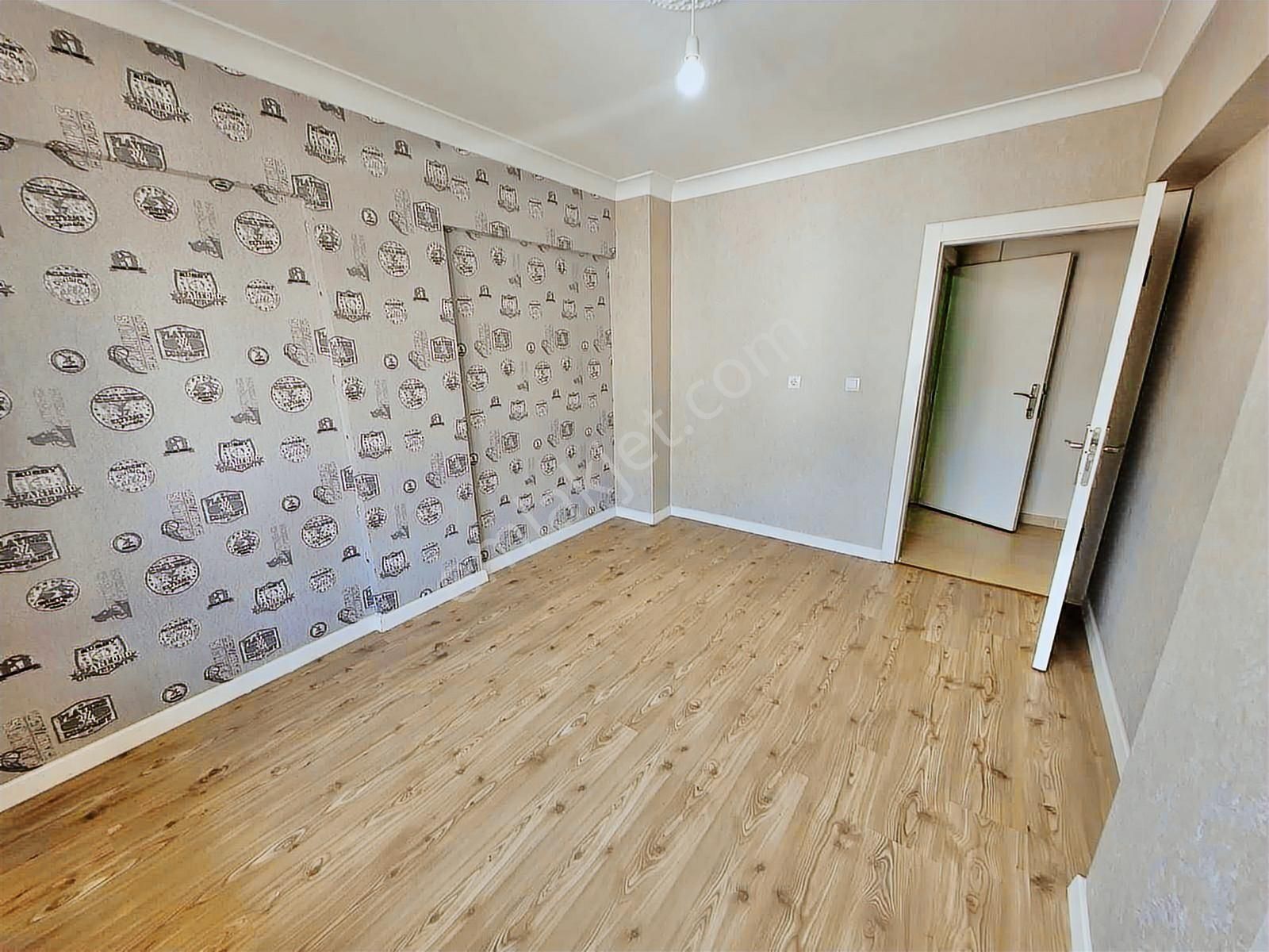 Etimesgut Piyade Mah. 4+1 Full Yapılı Geniş Katta Dubleks - Görsel 14