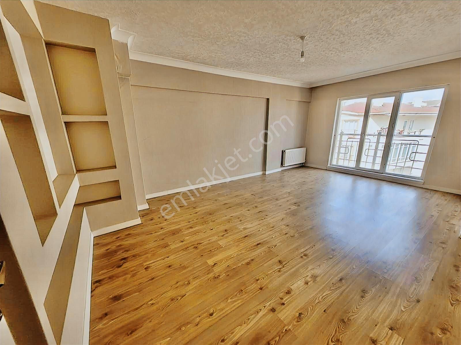 Etimesgut Piyade Mah. 4+1 Full Yapılı Geniş Katta Dubleks - Görsel 10